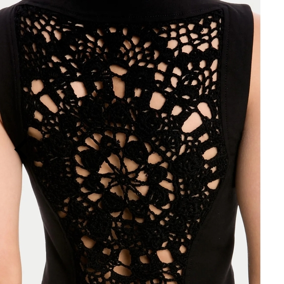 Dress - Picture 2 of 5